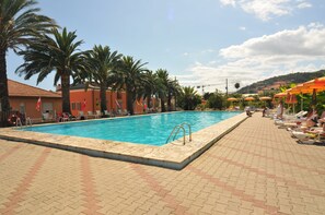 Udendørs pool
