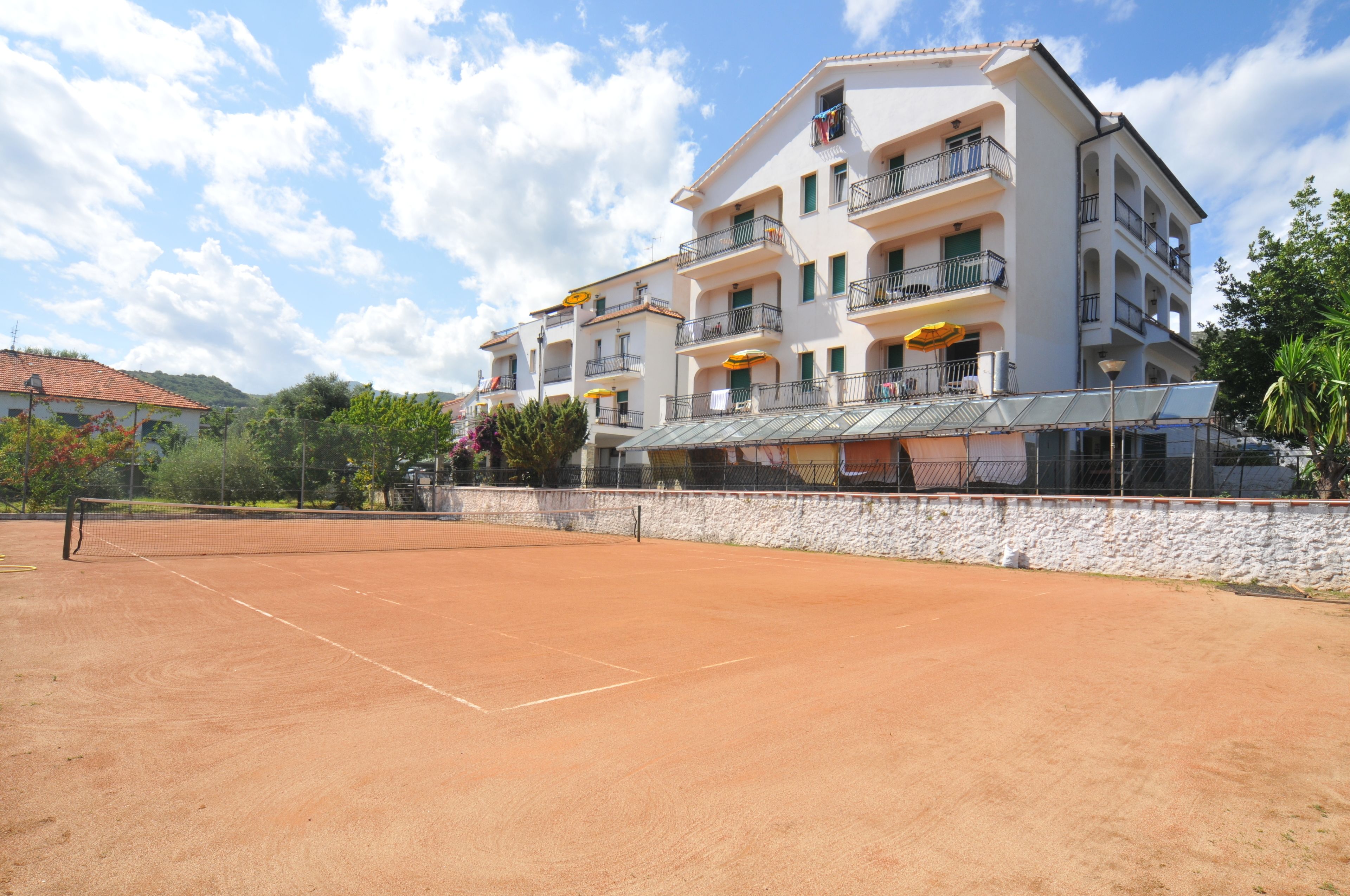 Tennis court