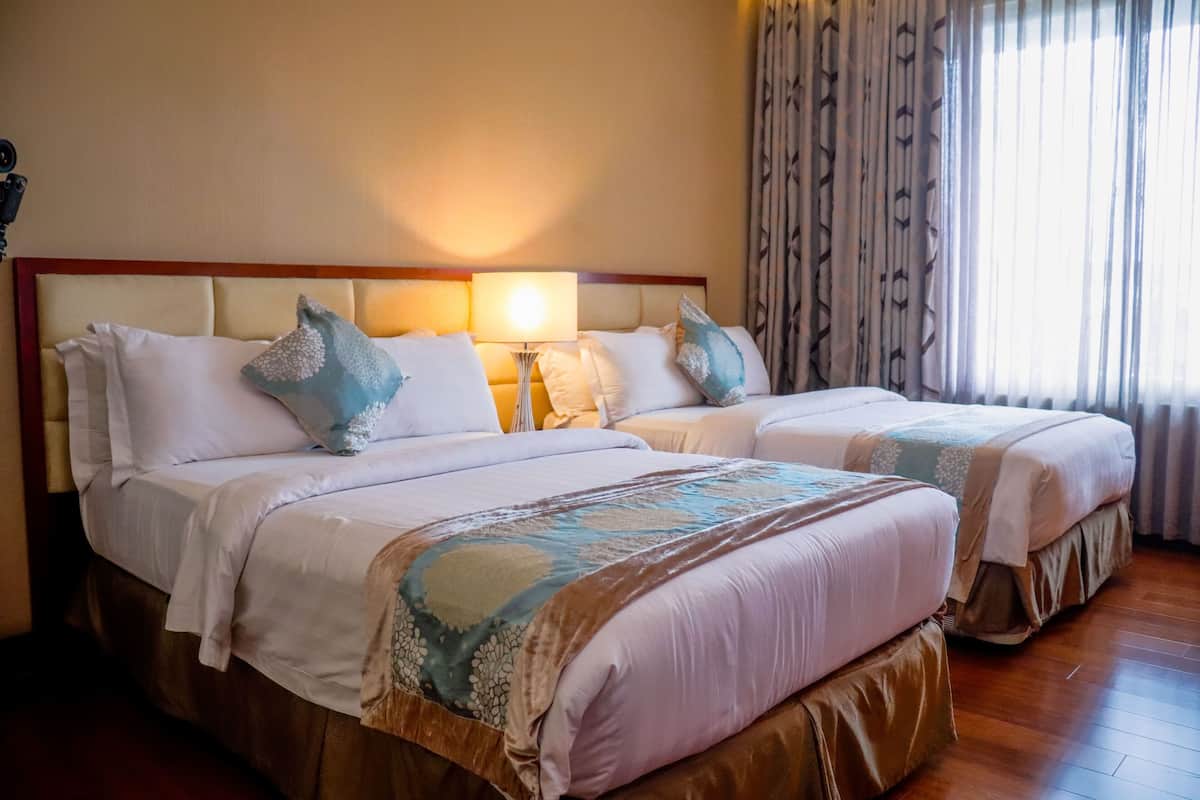 Superior Twin Room | Premium bedding, down duvets, in-room safe, desk