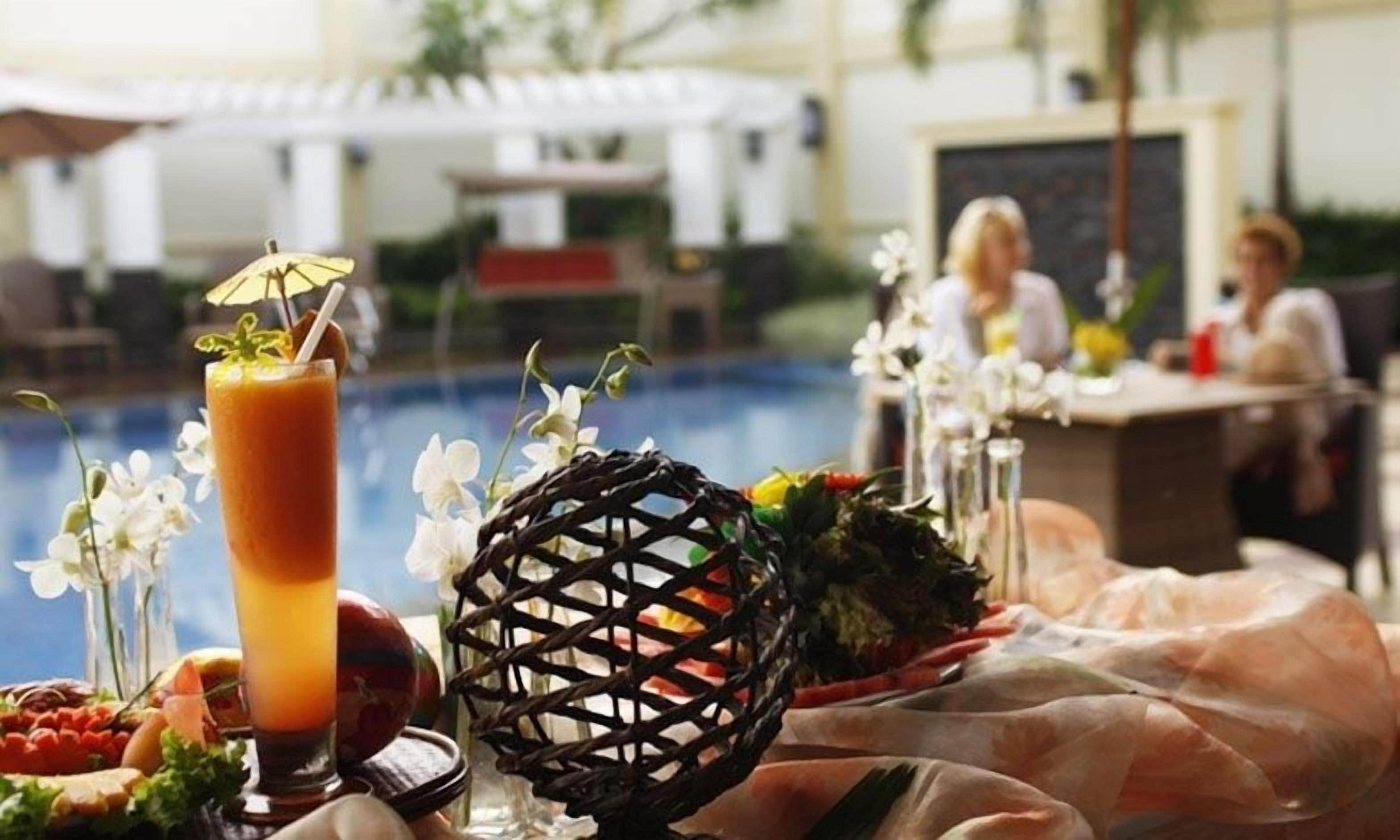 outdoor pool, pool loungers