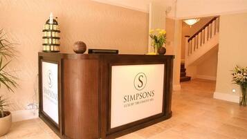 Sauna, hot tub, body treatments, aromatherapy, hot stone massages