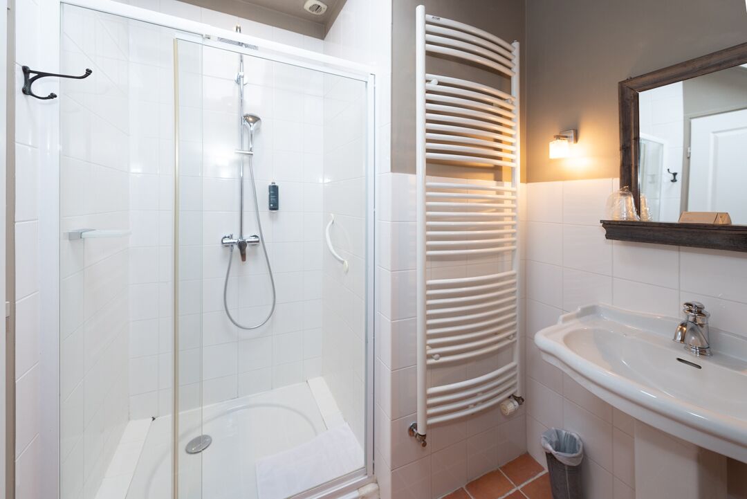 superior room | bathroom | free toiletries, hair dryer, children's dressing gowns, towels