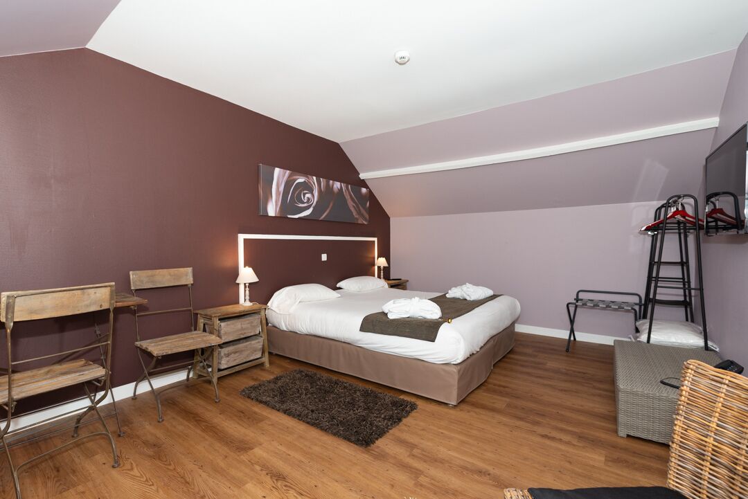 junior suite (balneo) | premium bedding, in-room safe, individually decorated, desk