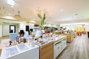 Daily buffet breakfast (JPY 2200.00 per person)