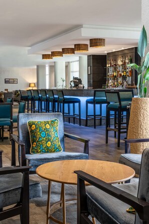 2 bars/lounges, beach bar - Radisson Blu Mammy Yoko Hotel, Freetown (Freetown)