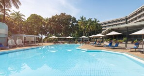 Outdoor pool - Radisson Blu Mammy Yoko Hotel, Freetown (Freetown)