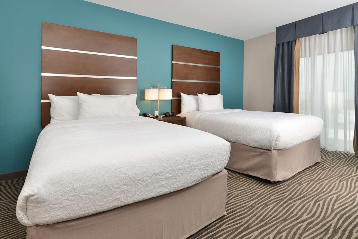 minibar, free cots/infant beds, free wifi, bed sheets