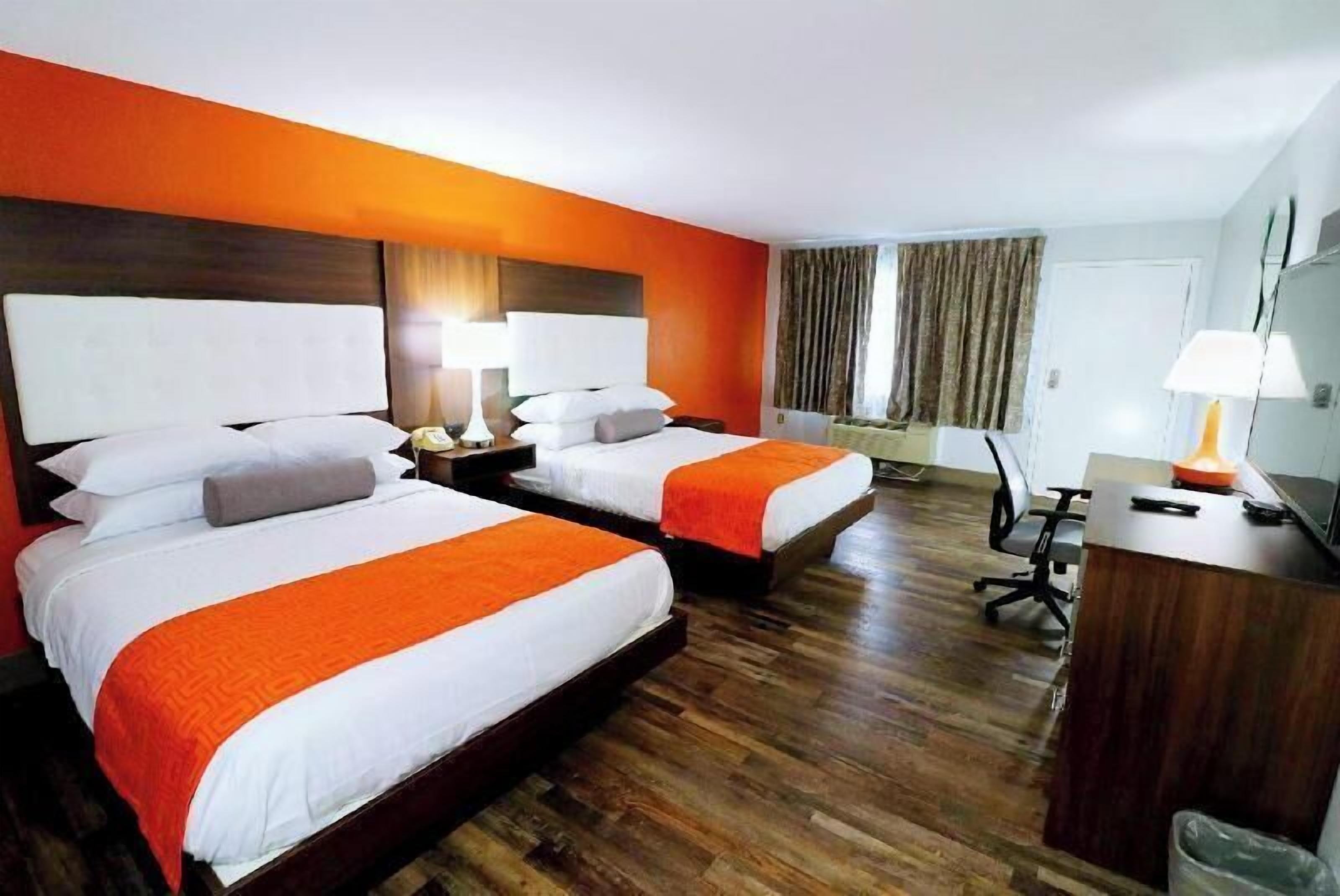 Desk, free WiFi, bed sheets