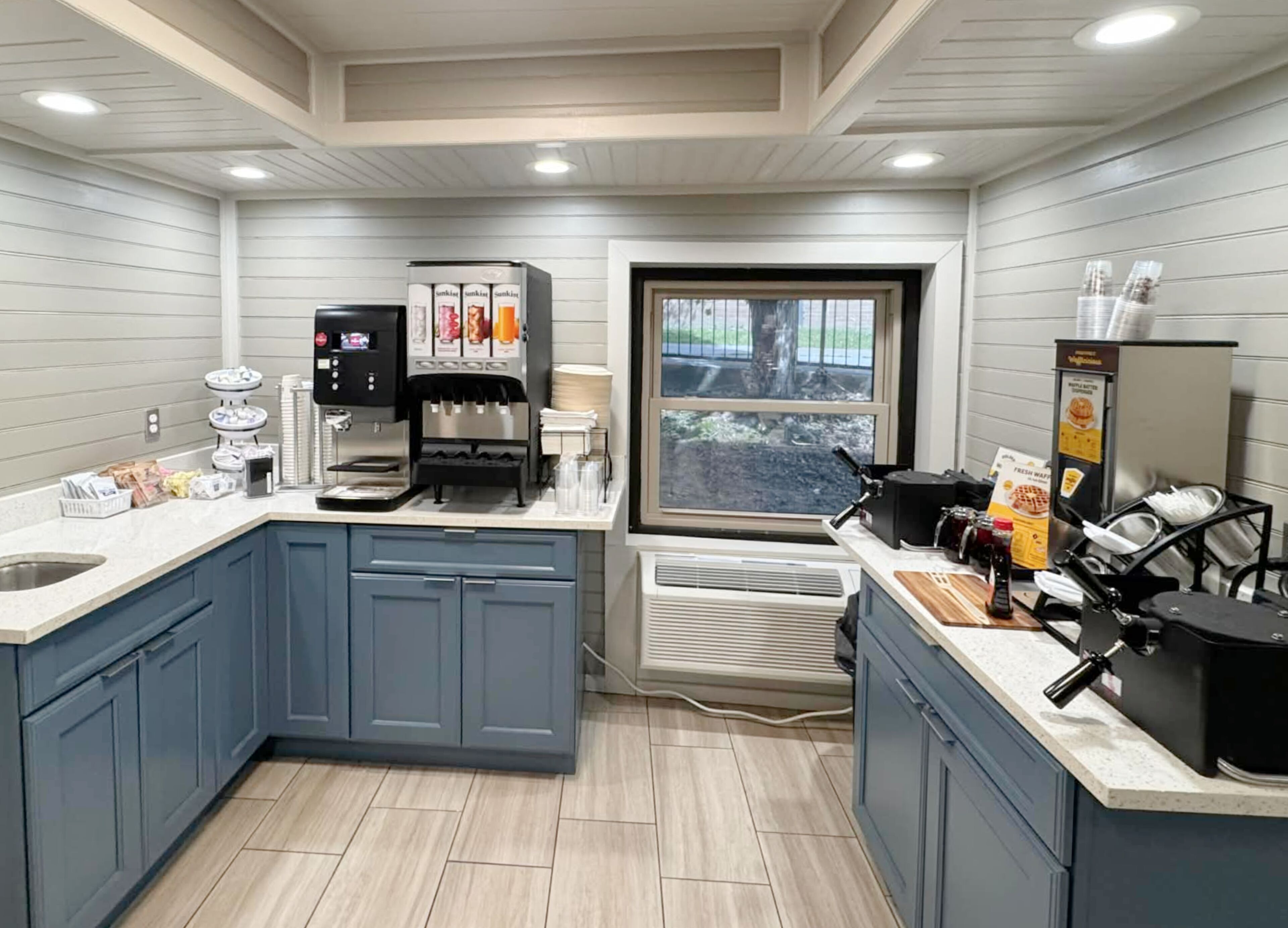 含每日外帶早餐