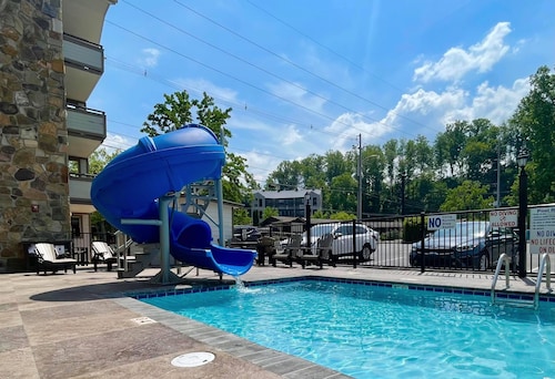 Best Western Johnson's Inn Downtown Gatlinburg