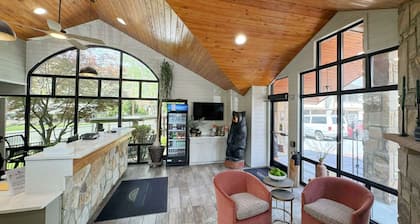 Best Western Johnson's Inn Downtown Gatlinburg