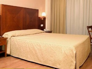 Fer et planche à repasser, Internet gratuit