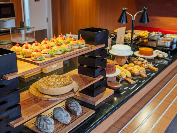 Morgenmadsbuffet hver dag (53.00 BRL pr. person)