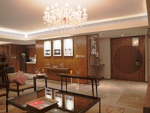 Presidential Suite - Novotel Kolkata Hotel & Residences Hotel (Barasat)