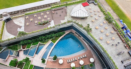 Novotel Kolkata Hotel & Residences Hotel