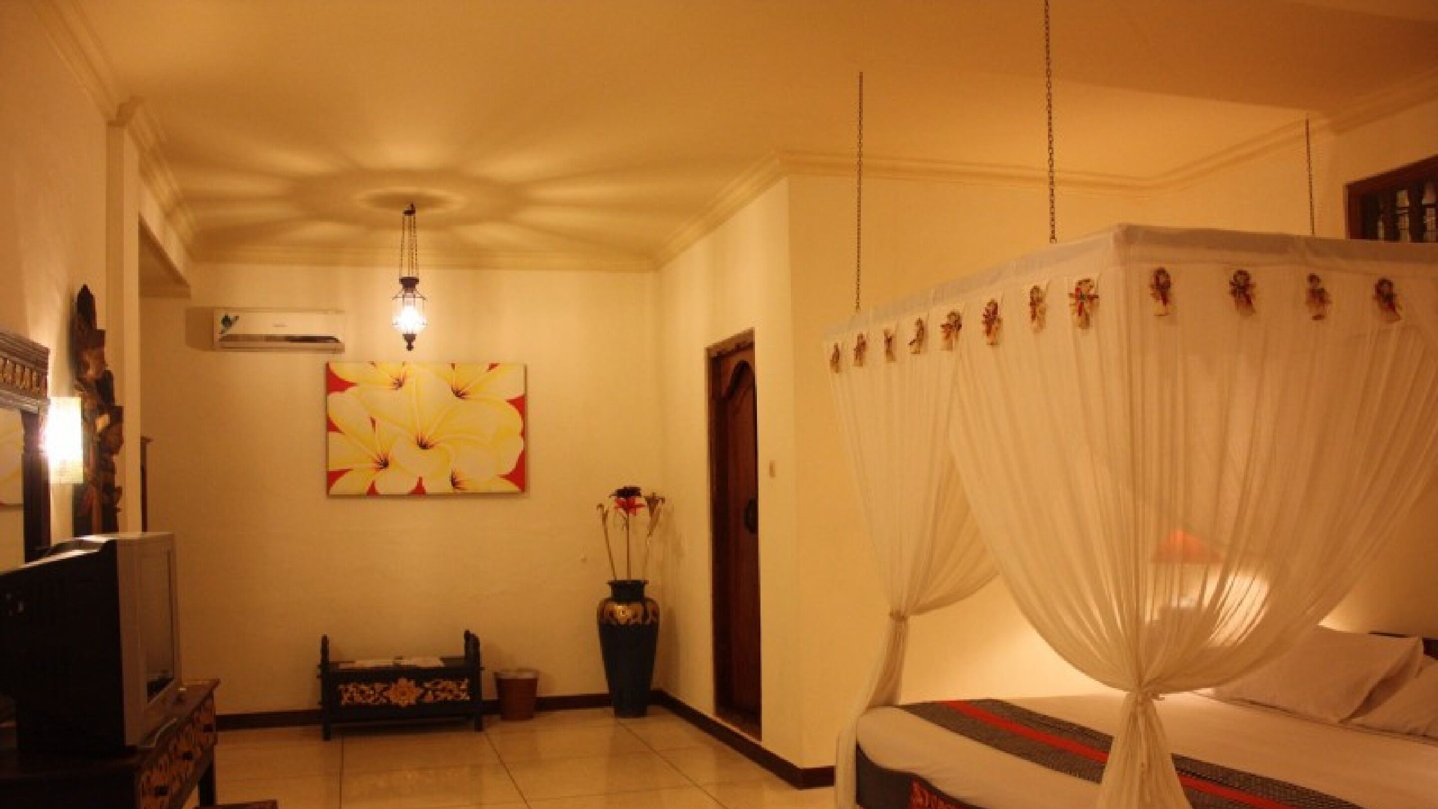 standard double room | minibar, rollaway beds, free wifi, bed sheets