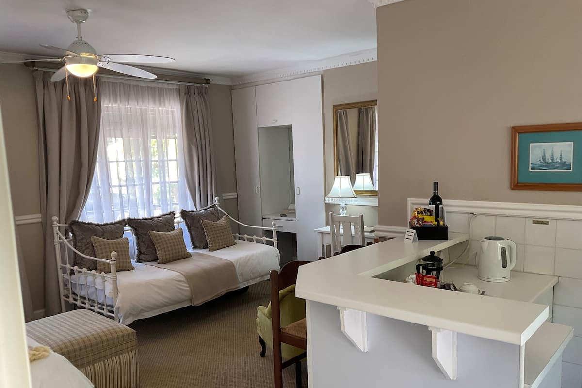 Luxury-Dreibettzimmer | 1 Schlafzimmer, hochwertige Bettwaren, Minibar, Zimmersafe
