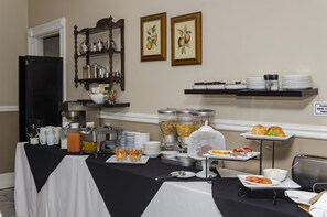 Buffet - Brighton Lodge (Gqeberha (Port Elizabeth))