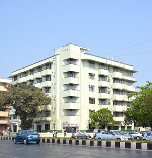 Bagian depan properti