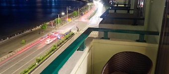 Sea Green South Hotel