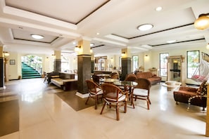 Business center - Cebu Hilltop Hotel (Cebu City)