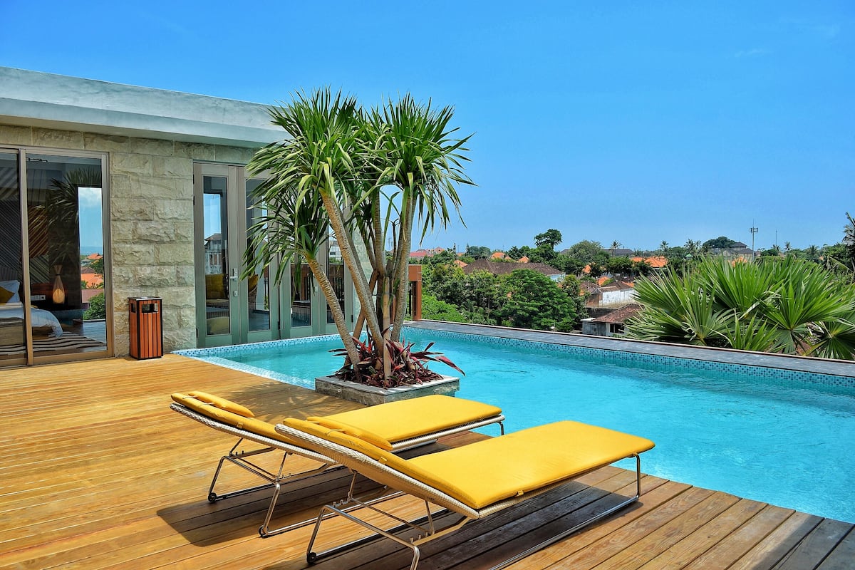 2 BR TSun Rooftop Villa Private Pool (Standard Check Out at 2:00 PM) | Piscina privata