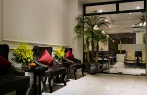 Interior detail - Hanoi Era Hotel (Hanoi)