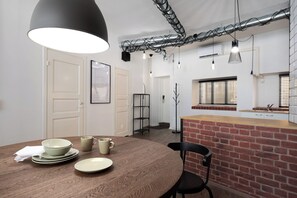 Deluxe-studio | Minibaari, ilmainen Wi-Fi, vuodevaatteet
