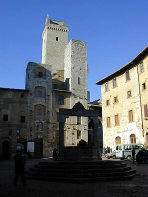 Esterni