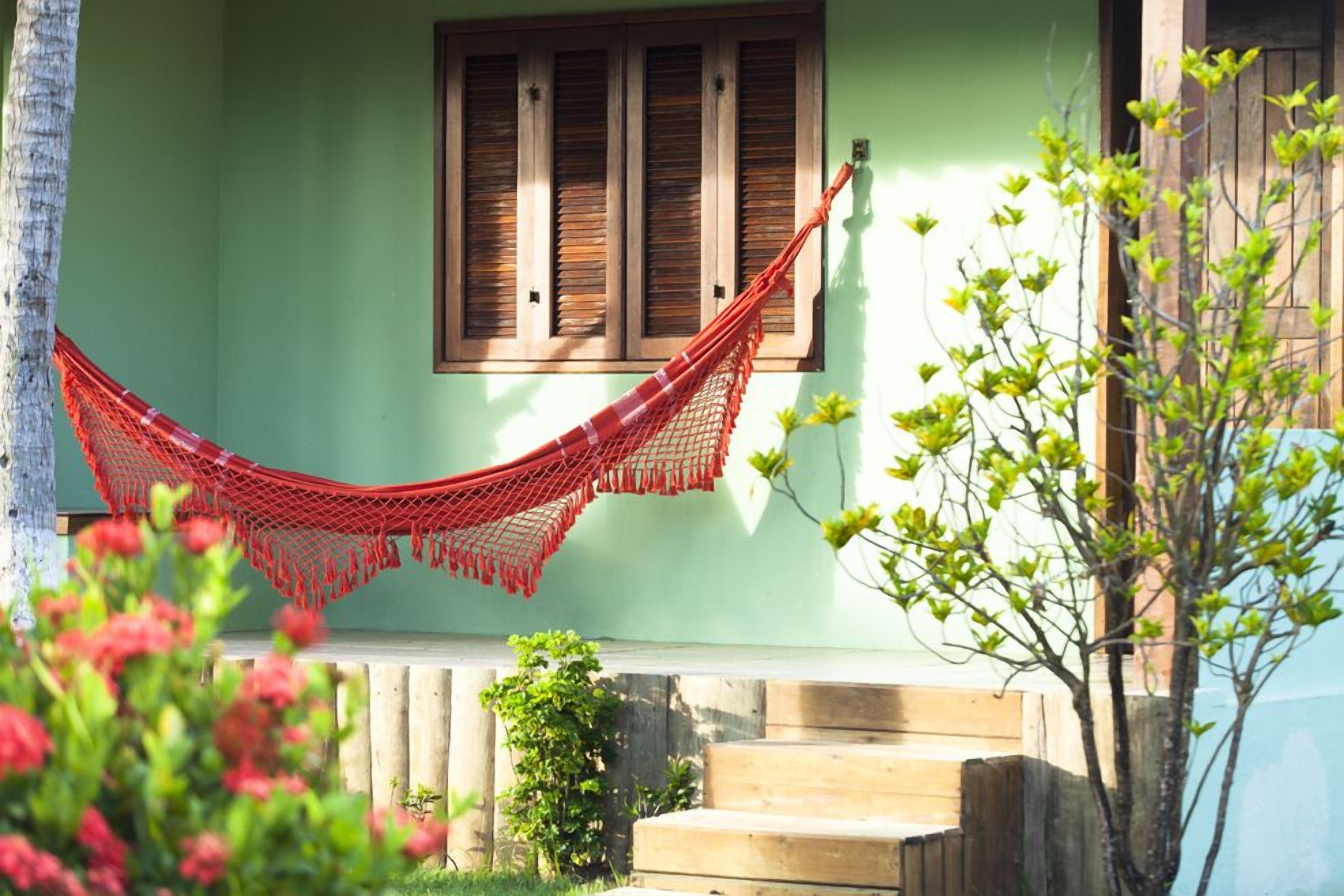 minibar, in-room safe, desk, bed sheets