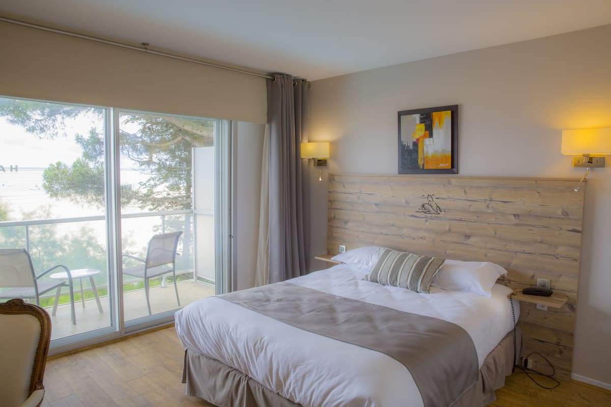 Double Room, Terrace, Sea View | Premium bedding, in-room safe, individually decorated