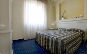 Free minibar items, in-room safe, soundproofing, cots/infant beds - Albergo Milano (Darfo Boario Terme)