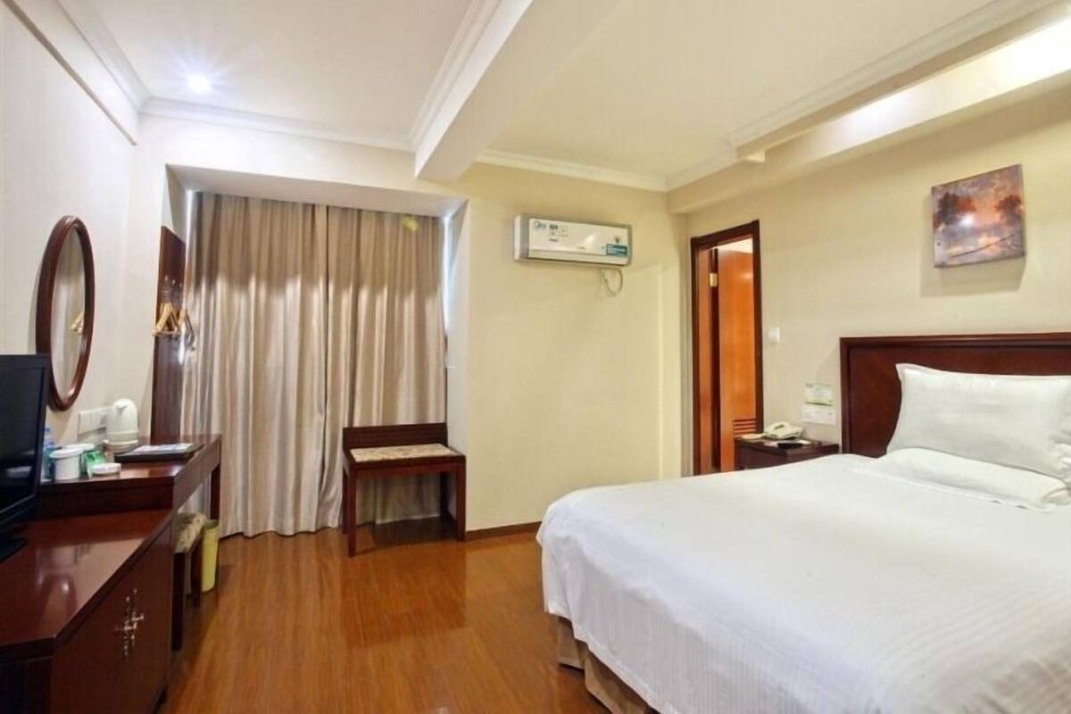 Habitación estándar, 1 cama Queen size | Escritorio y wifi gratis