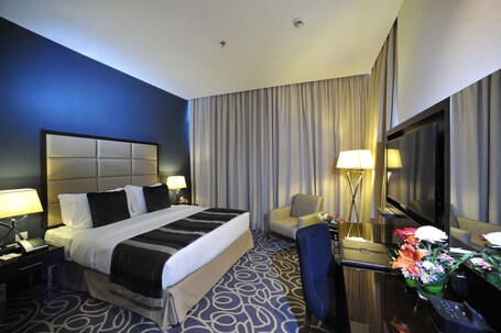 Ramada by Wyndham Abu Dhabi Corniche - Image 5