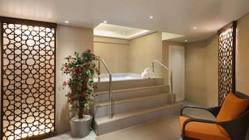 Couples treatment rooms, steam room, body treatments