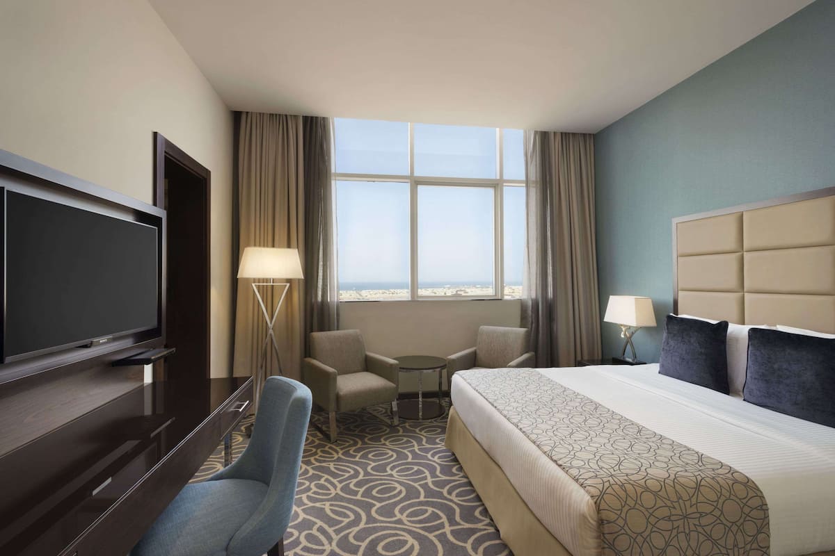 Premium bedding, minibar, in-room safe, desk