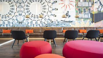 Siddeområde i lobbyen