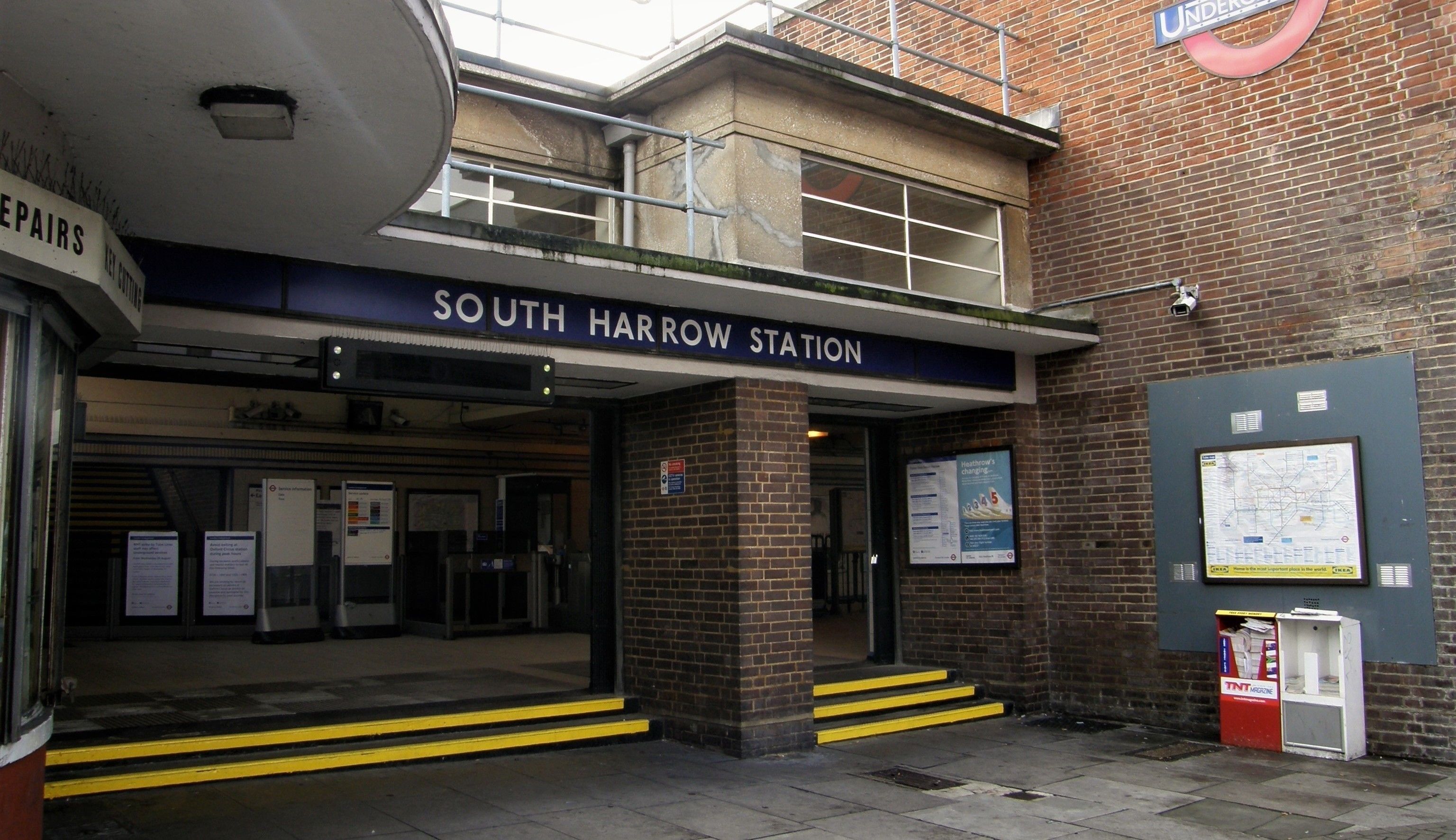 train station shuttle