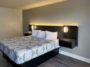 Desk, iron/ironing board, free WiFi, bed sheets