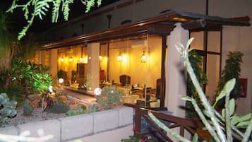 Bar (en la propiedad)