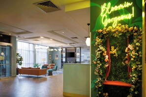 Breakfast, lunch and dinner served