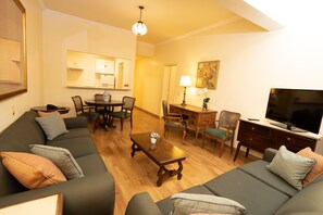 Living room - Dayrell Hotel e Centro de Convenções (Belo Horizonte)