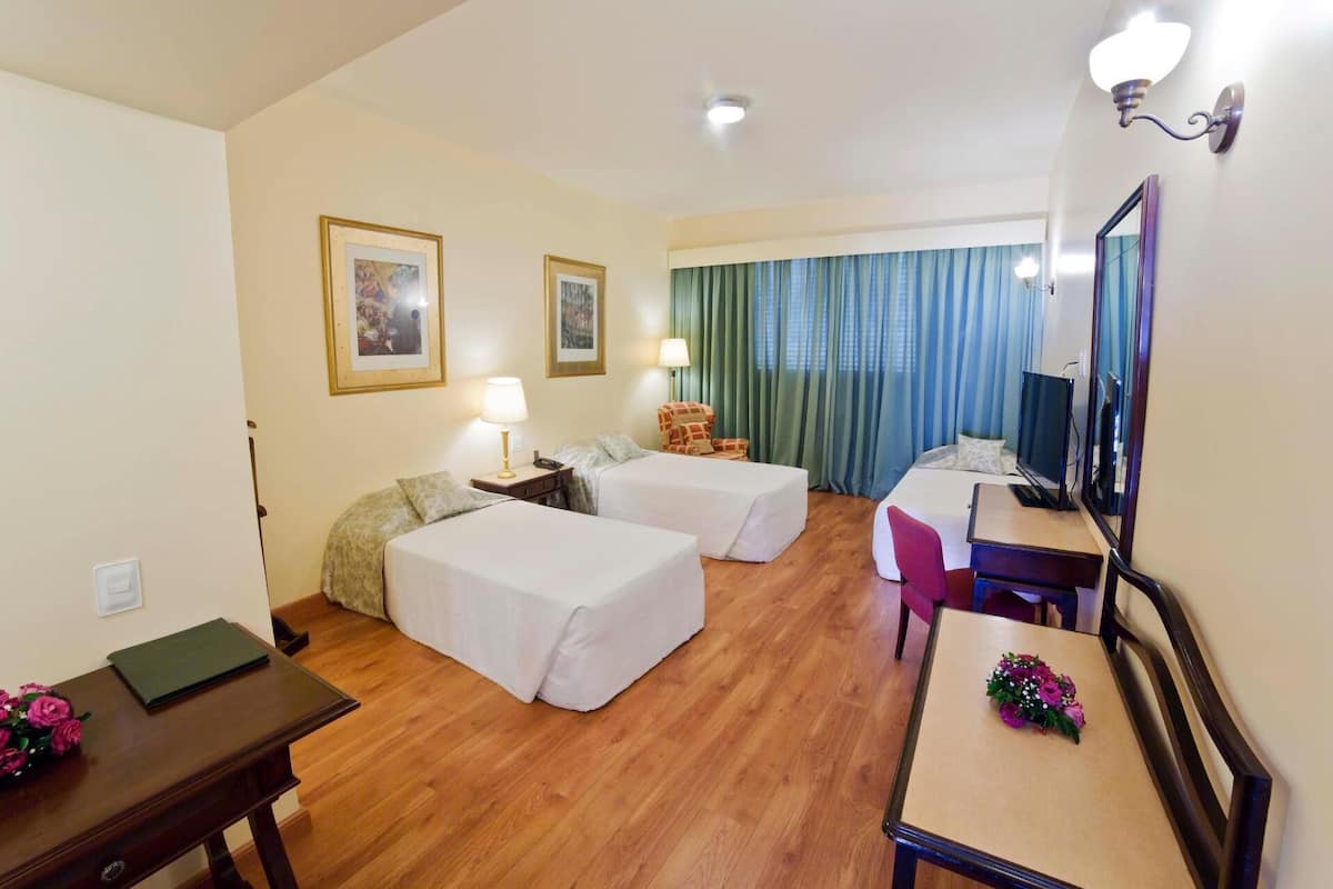 Minibar, in-room safe, blackout curtains, free WiFi