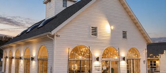 Carriage House Inn