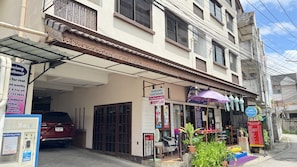 住宿正面
