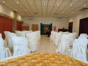 สถานที่จัดงานประชุม