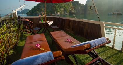 Gray Line Halong Cruise