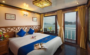 In-room safe, blackout curtains, free WiFi - Gray Line Halong Cruise (Ha Long)