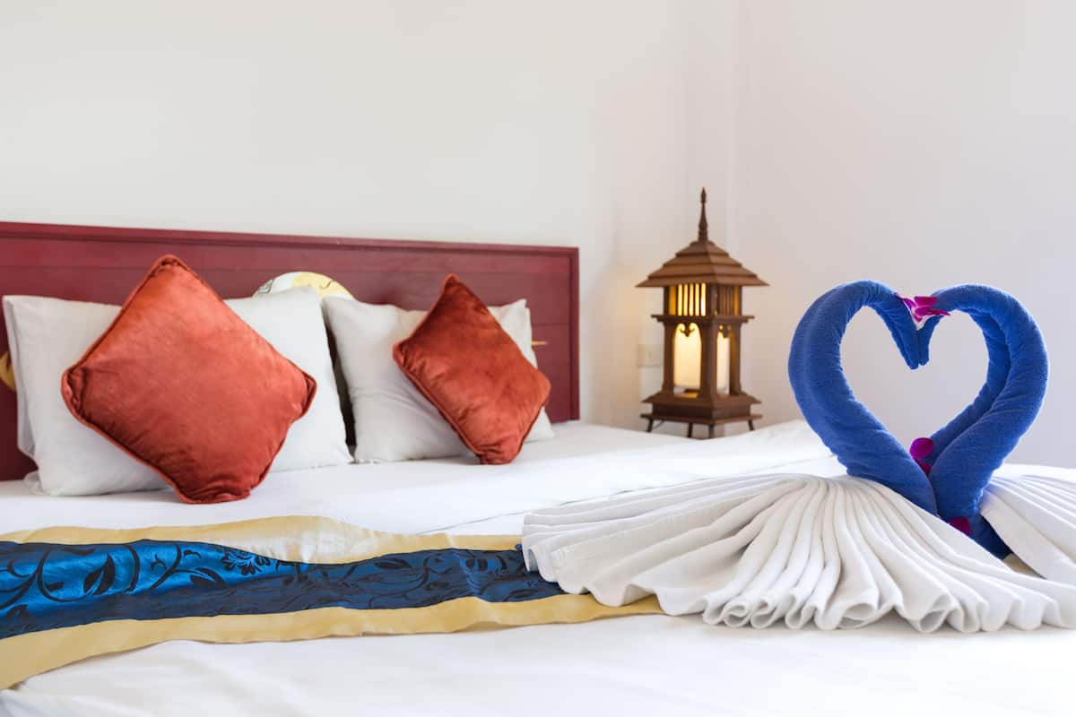 deluxe villa with pool view | minibar, in-room safe, desk, iron/ironing board