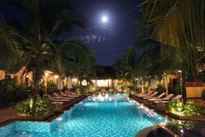 Outdoor pool - Le Piman Resort (Rawai)